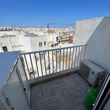 2 Bedroom Apartment In Msida, Malta Экстерьер фото